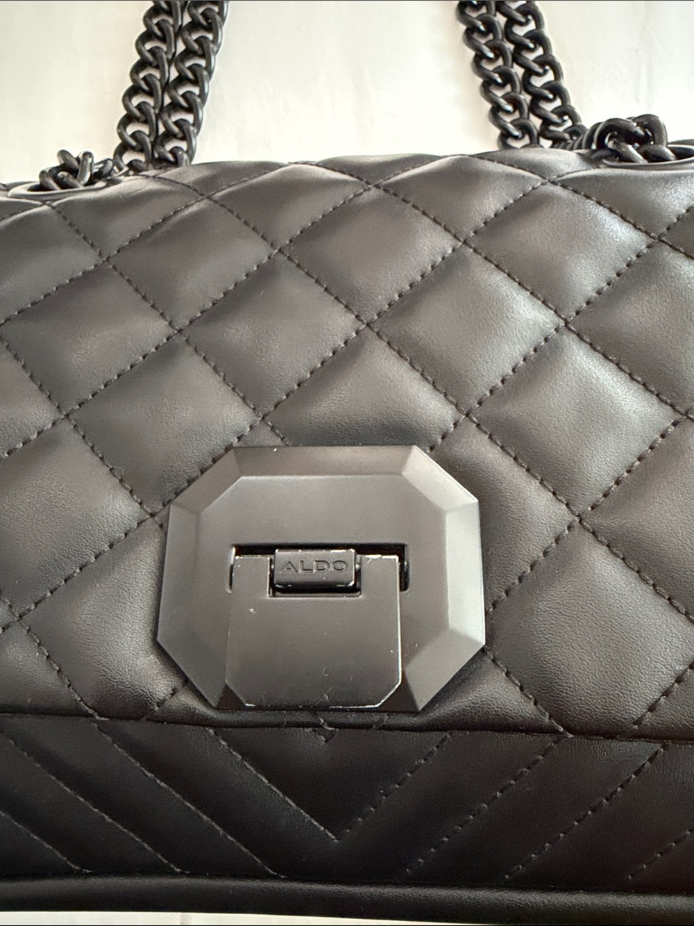 ALDO Quilted Black Chain-Link Shoulder Bag